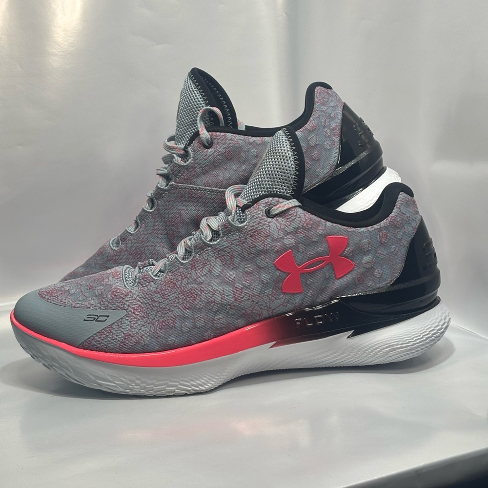 Under Armour Unisex M12 W13.5 Curry 1 Low Flotro NM2  Mother’s Day Floral Design